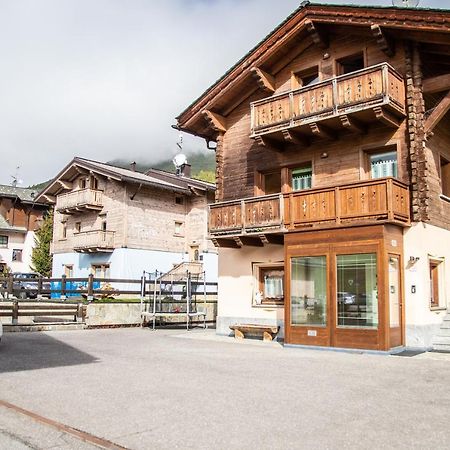 Chalet Sisters Livigno Exteriör bild